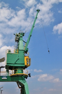 Sky vehicle mast machine Photo