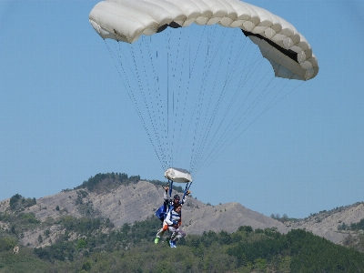 Wing jump extreme sport parachute Photo