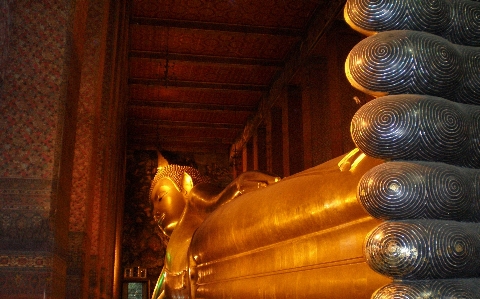 Light night monument statue Photo