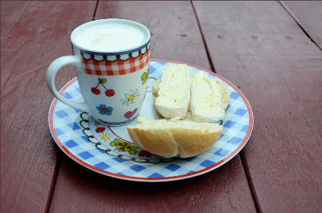 Table dish meal food Photo