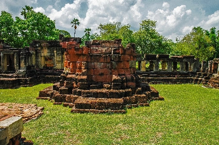 Village jungle place of worship thailand Photo