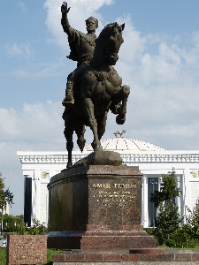 Foto Monumento estatua punto de referencia escultura