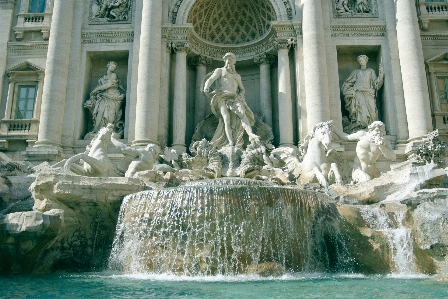 Landmark italy rome fountain Photo