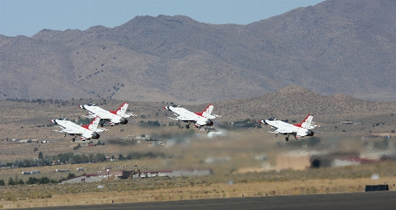 Photo Avion véhicule compagnie aérienne aviation