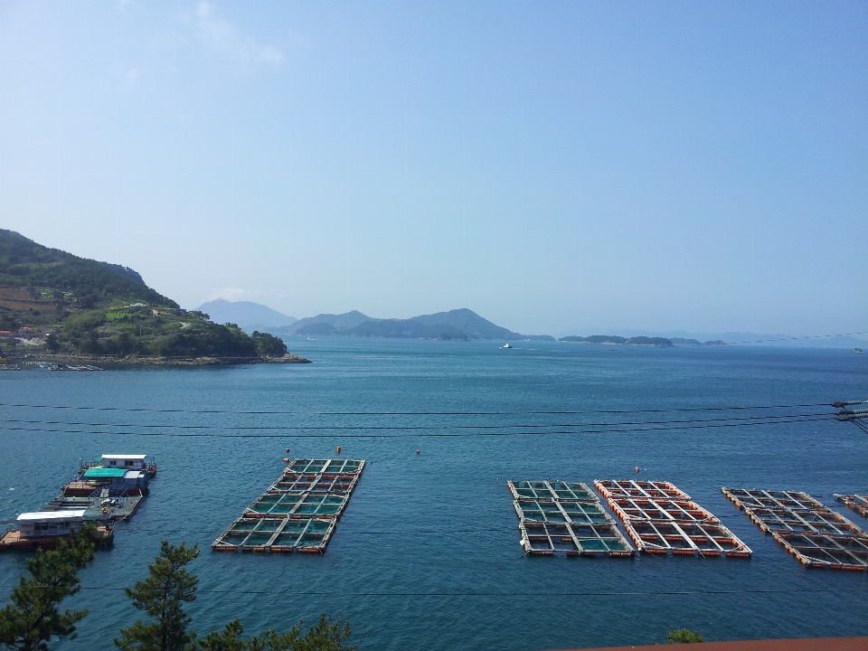 Paesaggio mare costa oceano