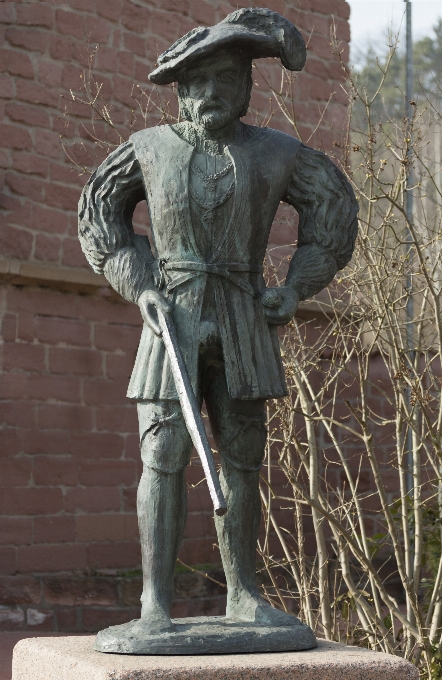 Monument statue skulptur denkmal