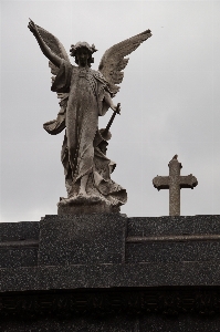 Foto Antik batu monumen patung