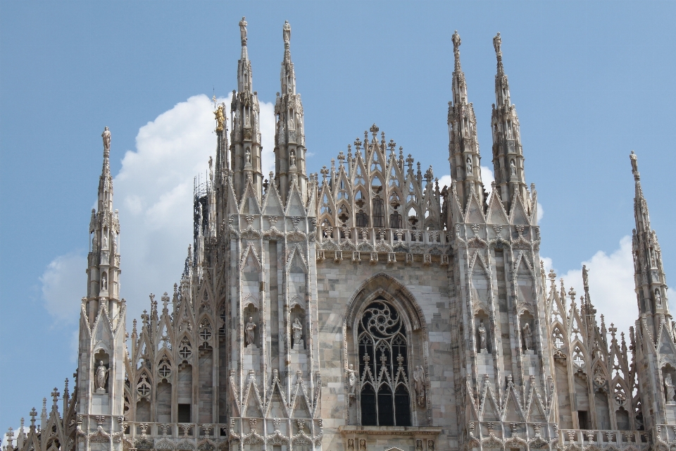 Arquitectura edificio punto de referencia italia