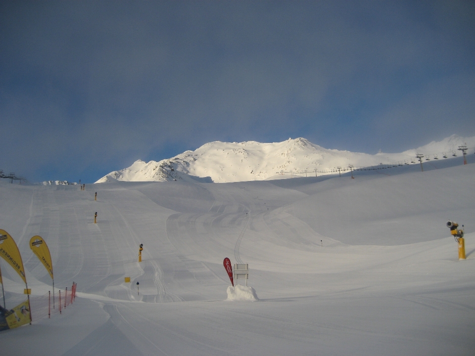 Paysage nature montagne neige