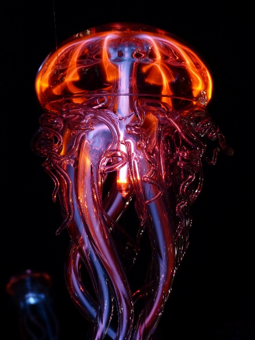 Lumière verre orange flamme