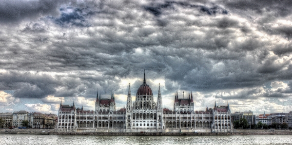 Horizon cloud architecture sky Photo