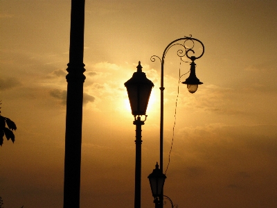 Silhouette light cloud sky Photo