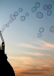 Foto Cakrawala awan langit matahari terbenam