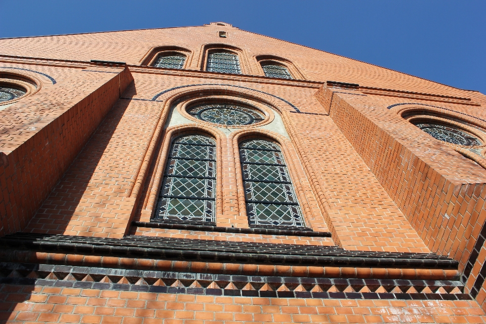 Die architektur holz gebäude religion