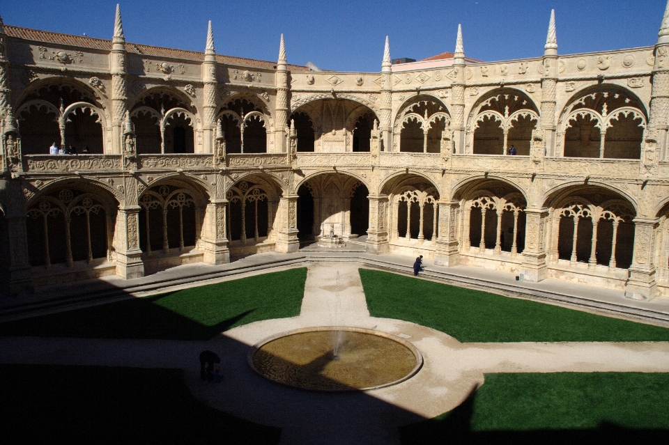 Architecture bâtiment palais cambre