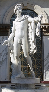 Foto Pedra monumento macho estátua