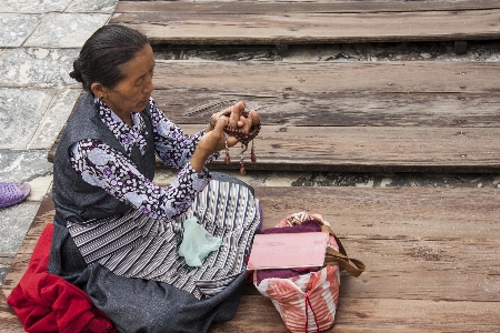 Person people woman buddhist Photo