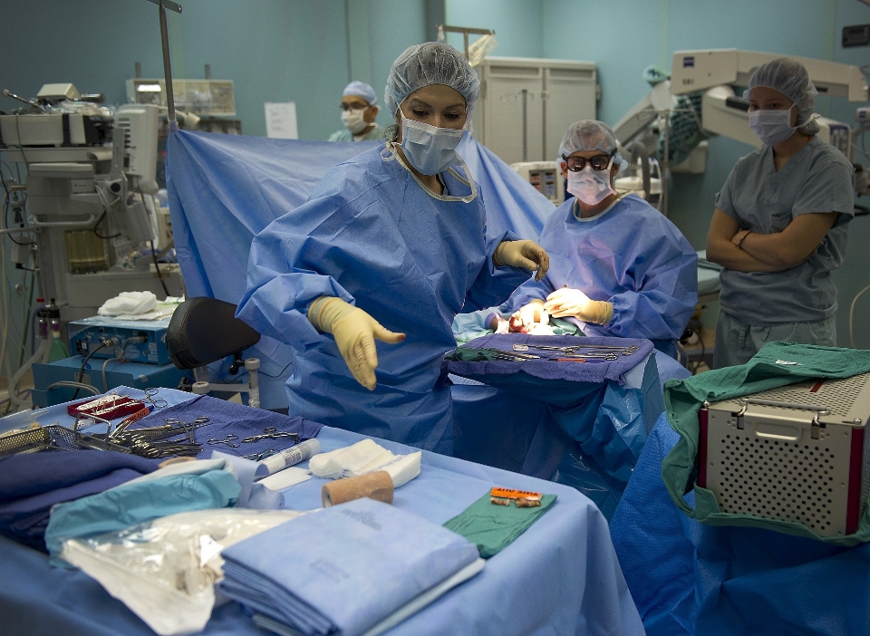 Cura medicinale ospedale infermiera