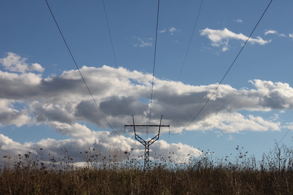 Nuage ciel prairie
 automne