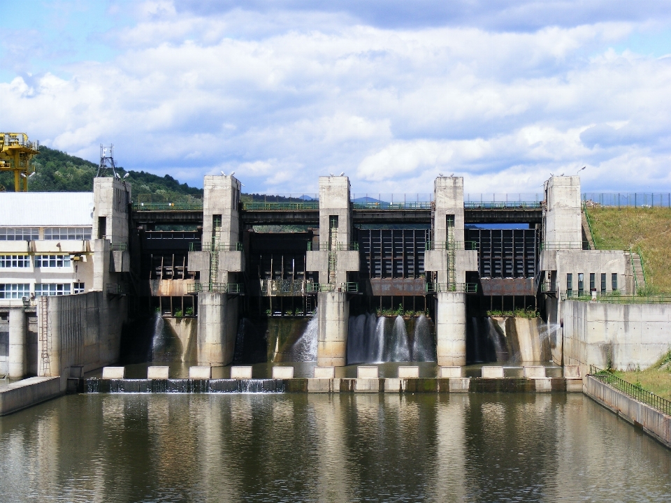 Arquitectura planta puente castillo
