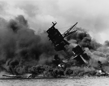 Foto En blanco y negro
 barco avión aeronave