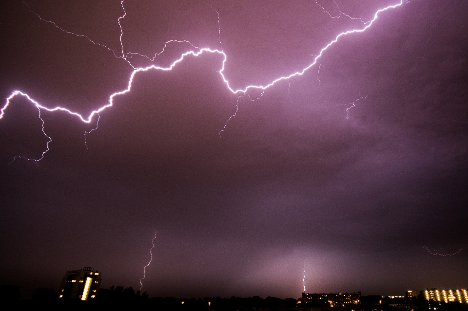 Noite atmosfera clima tempestade