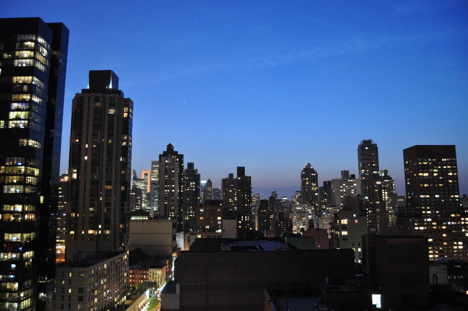 地平线 天际线 街道 夜晚