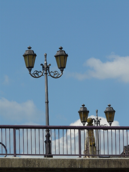 Light road bridge lantern