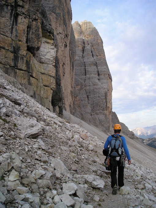 Rock a piedi montagna escursionismo
