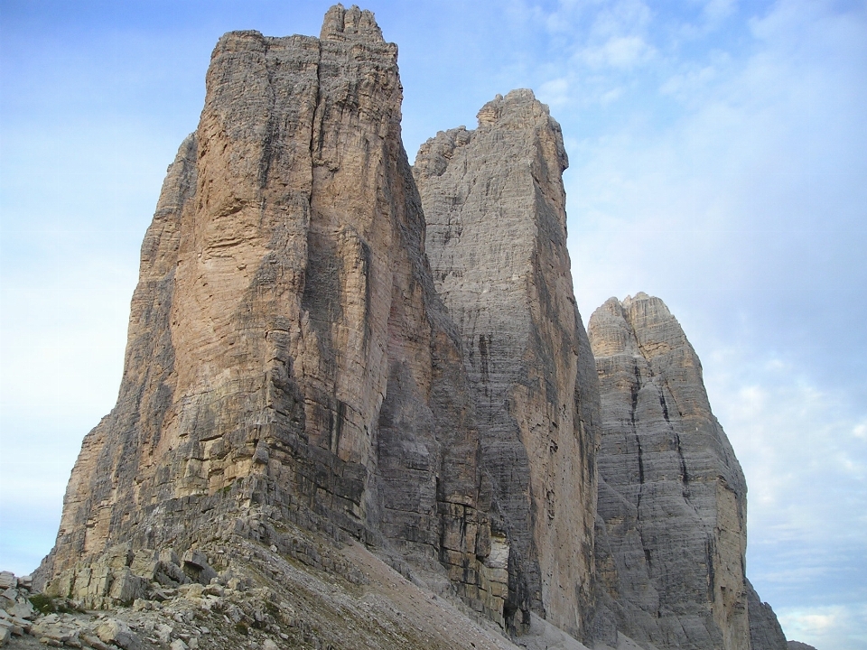 Rock góra architektura turystyka piesza
