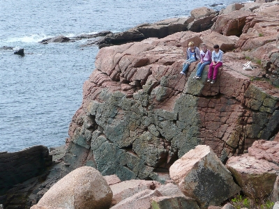 Foto Mare costa rock a piedi