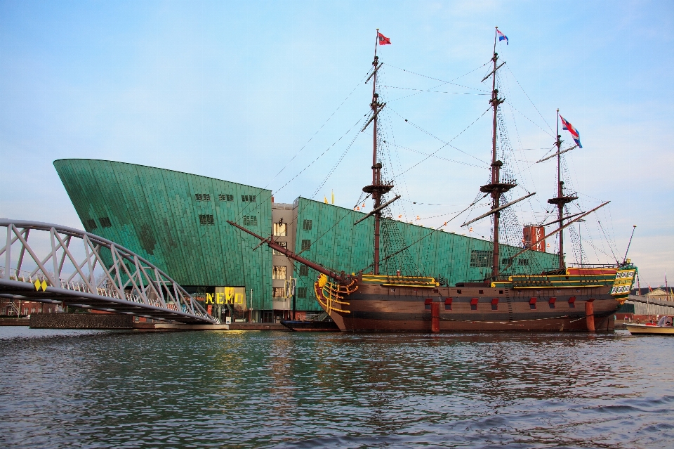 Meer die architektur boot gebäude