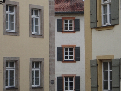 Haus fenster gebäude stadt Foto