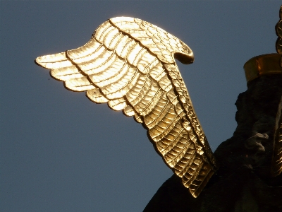 Photo Aile ciel monument statue