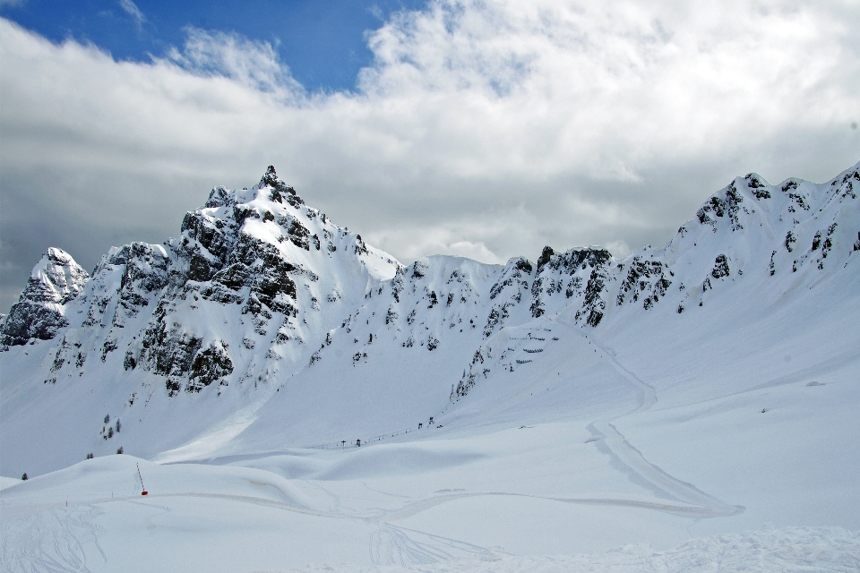 Montagne neige froid hiver