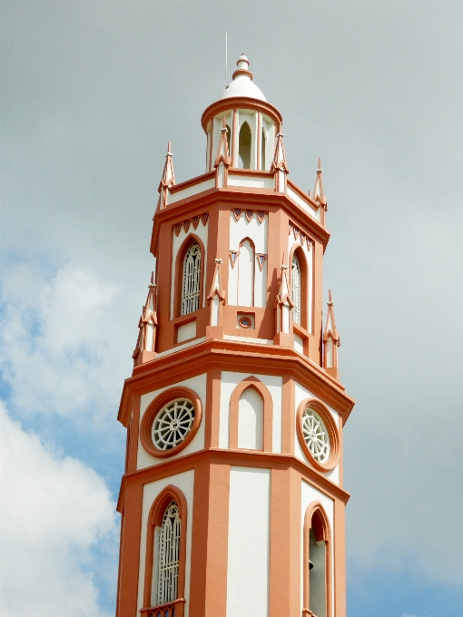 Arquitetura prédio velho torre