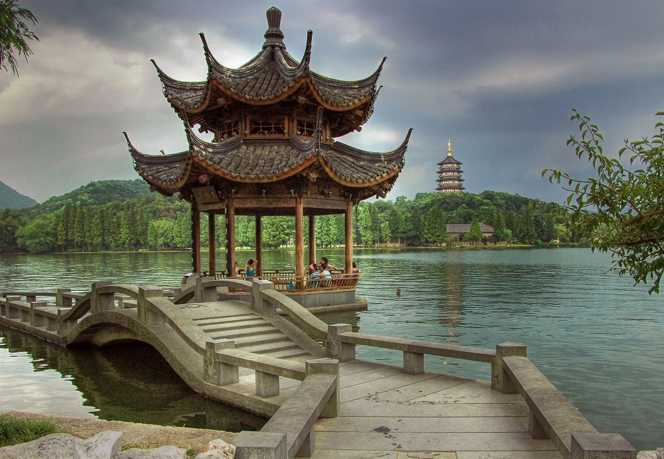 Architecture bridge lake palace