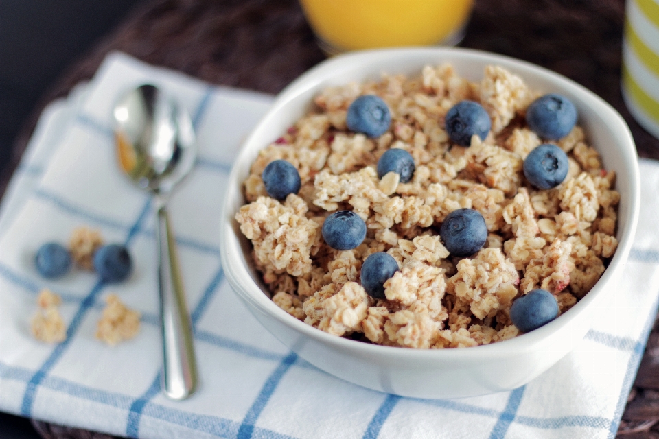 Fruit berry bowl dish