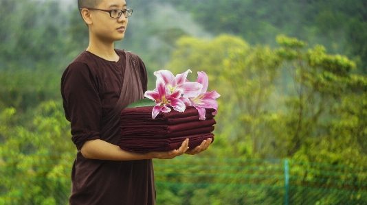 Person plant woman flower Photo