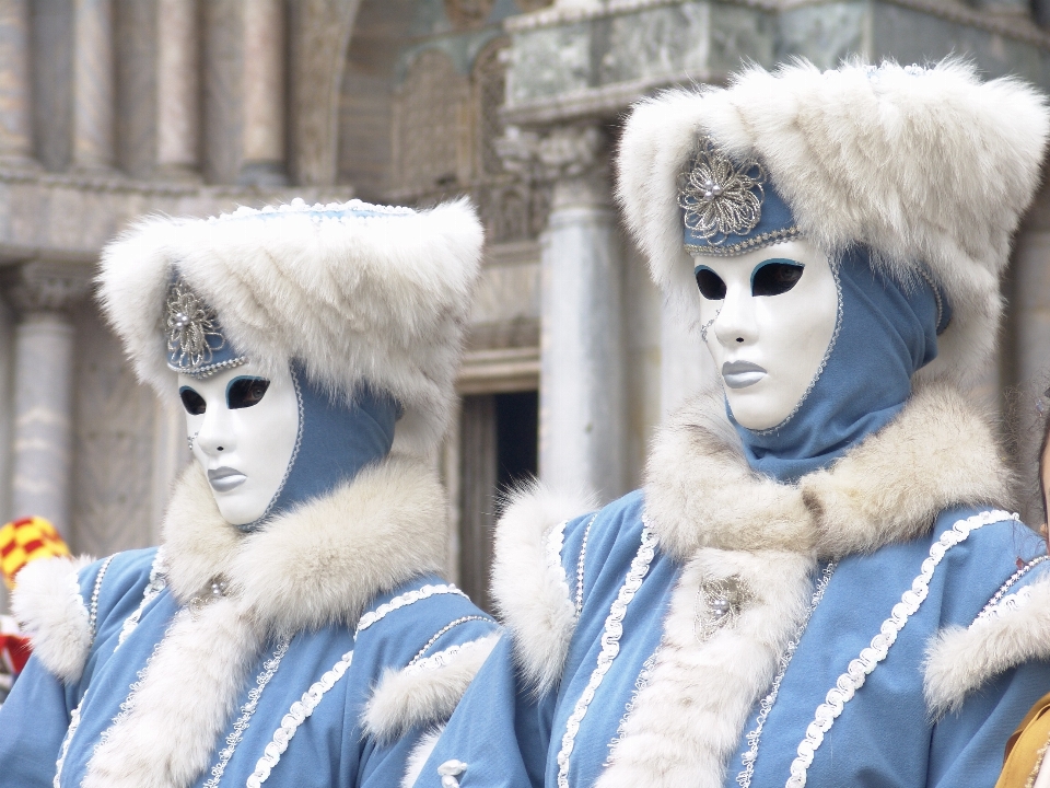 Nevicare inverno pelliccia carnevale