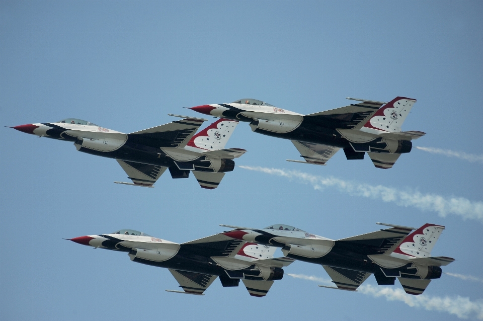 Group smoke airplane aircraft