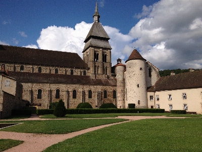 Landschaft gebäude chateau
 dorf Foto