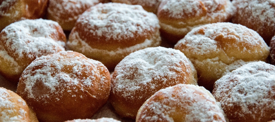 Comida alimento carnaval horneando
