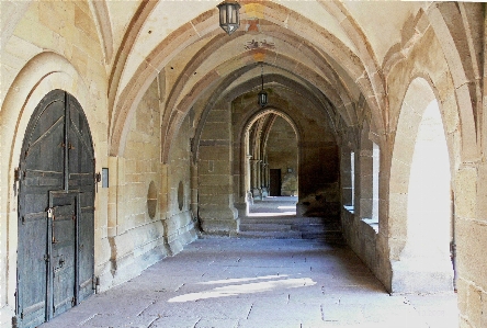 Architecture building arch church Photo