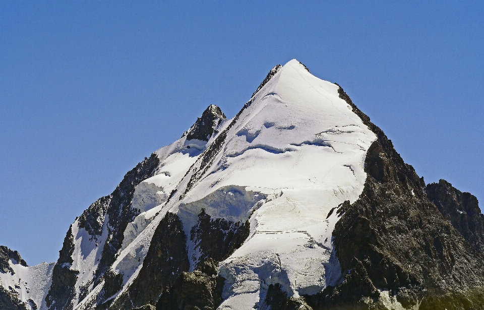 Rock 山 雪 冬天