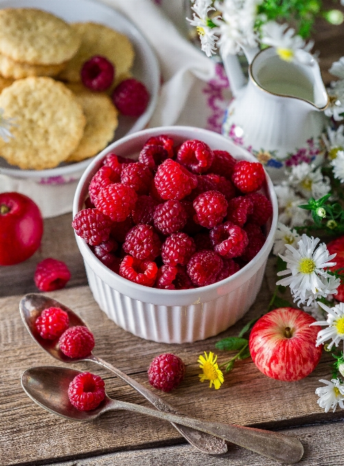 Table nature plant raspberry