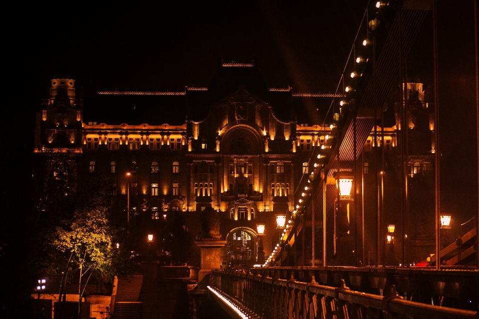 Paisaje luz arquitectura puente