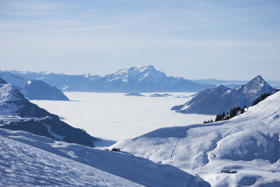 Paysage nature montagne neige