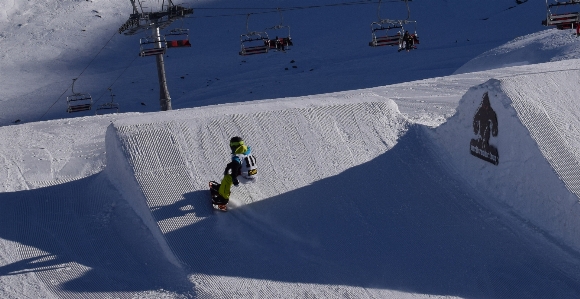 Zdjęcie śnieg zima sport jeździec