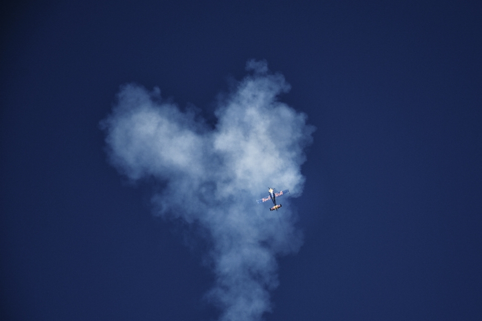 Ala nube cielo atmosfera